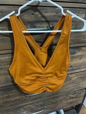 ALO Yoga Wild Thing  Ruched V-Front Sports Bra Bronze